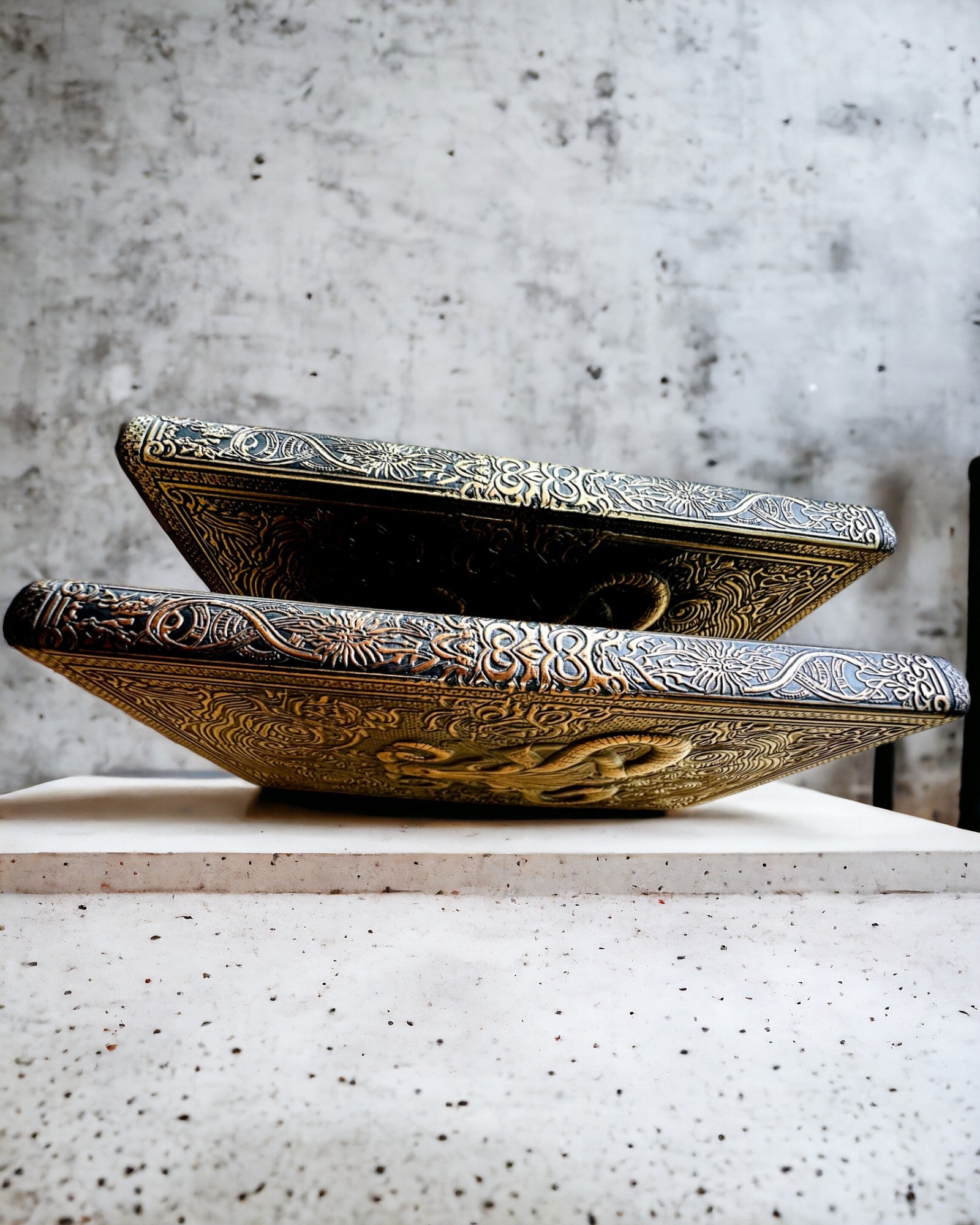 Μαγικό Σημειωματάριο, σημειωματάριο "Boski Byk" - Κομψή και Μοναδική Χαρτική, εξατομίκευση με χάραξη