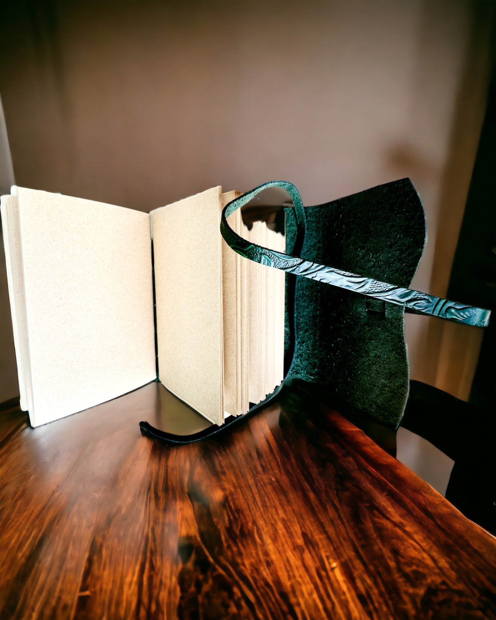 Σημειωματάριο Premium Δερμάτινο "Φυσική Κομψότητα" - 200 σελίδες, 120g, σημειωματάριο, σκίτσο, 2 χρώματα διαθέσιμα, εξατομίκευση με χάραξη