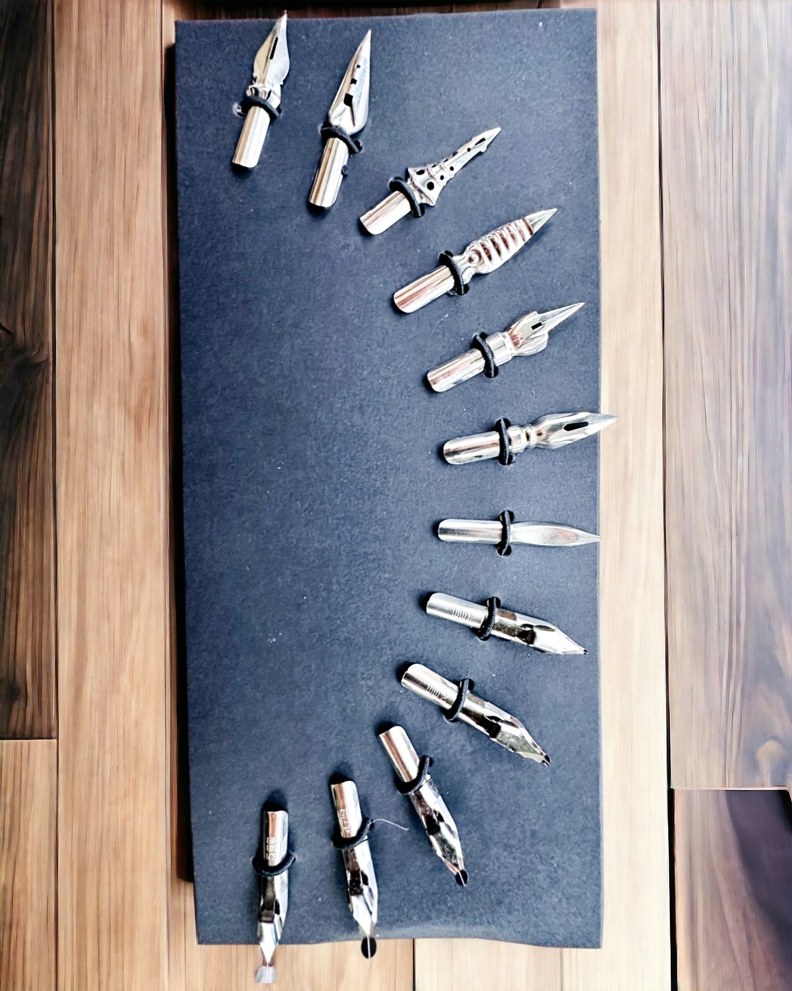 Αποκλειστικό Σετ Καλλιγραφίας, πέννα βύθισης και σετ μελανιών, εξατομίκευση με χάραξη