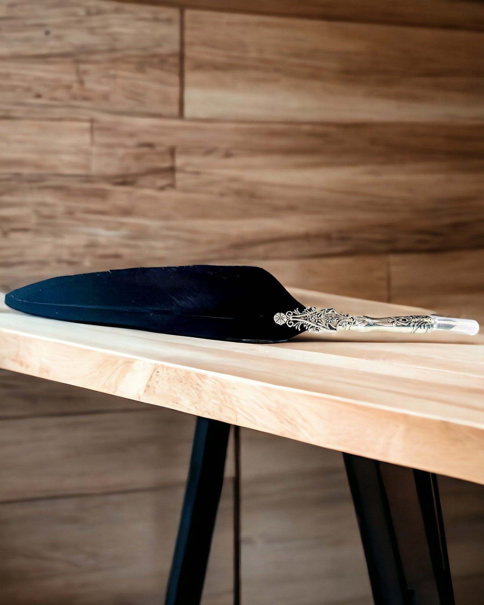 Στυλό Καλλιγραφίας Vintage με Φυσικό Φτερό Χήνας – Ιδανικό Δώρο για τη Γιορτή της Μητέρας ή του Δασκάλου. Χάραξη