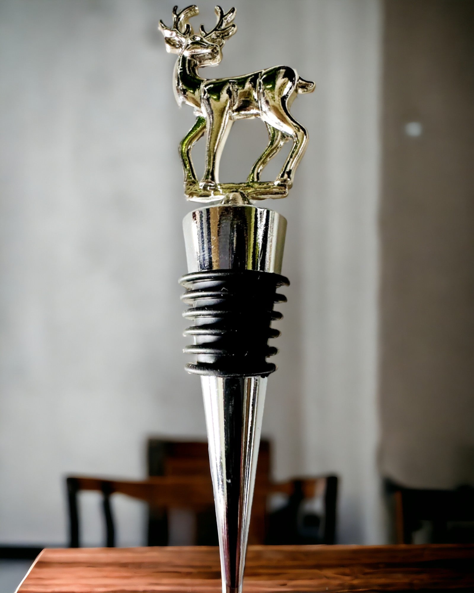 Αποκλειστικό Μεταλλικό Πώμα Κρασιού με Ελάφι - Κομψό και Λειτουργικό, δυνατότητα εξατομίκευσης με χάραξη