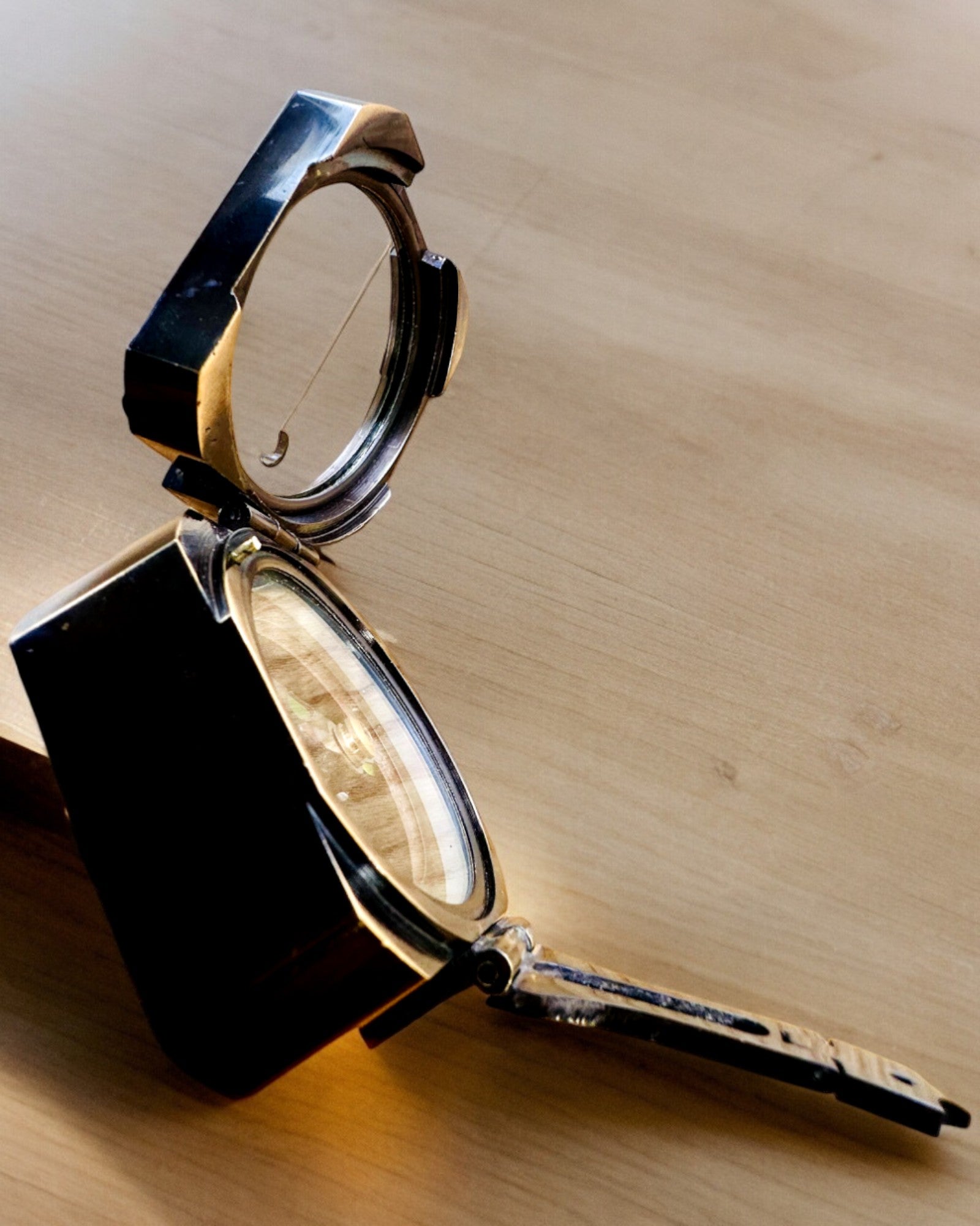 Στερεή, premium πυξίδα Καπετάνιου "Navigator" - με δυνατότητα εξατομίκευσης με χάραξη