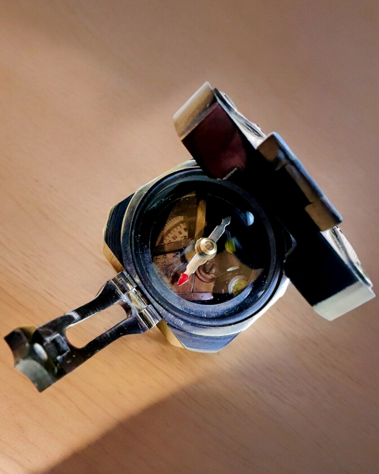 Στερεή, premium πυξίδα Καπετάνιου "Navigator" - με δυνατότητα εξατομίκευσης με χάραξη