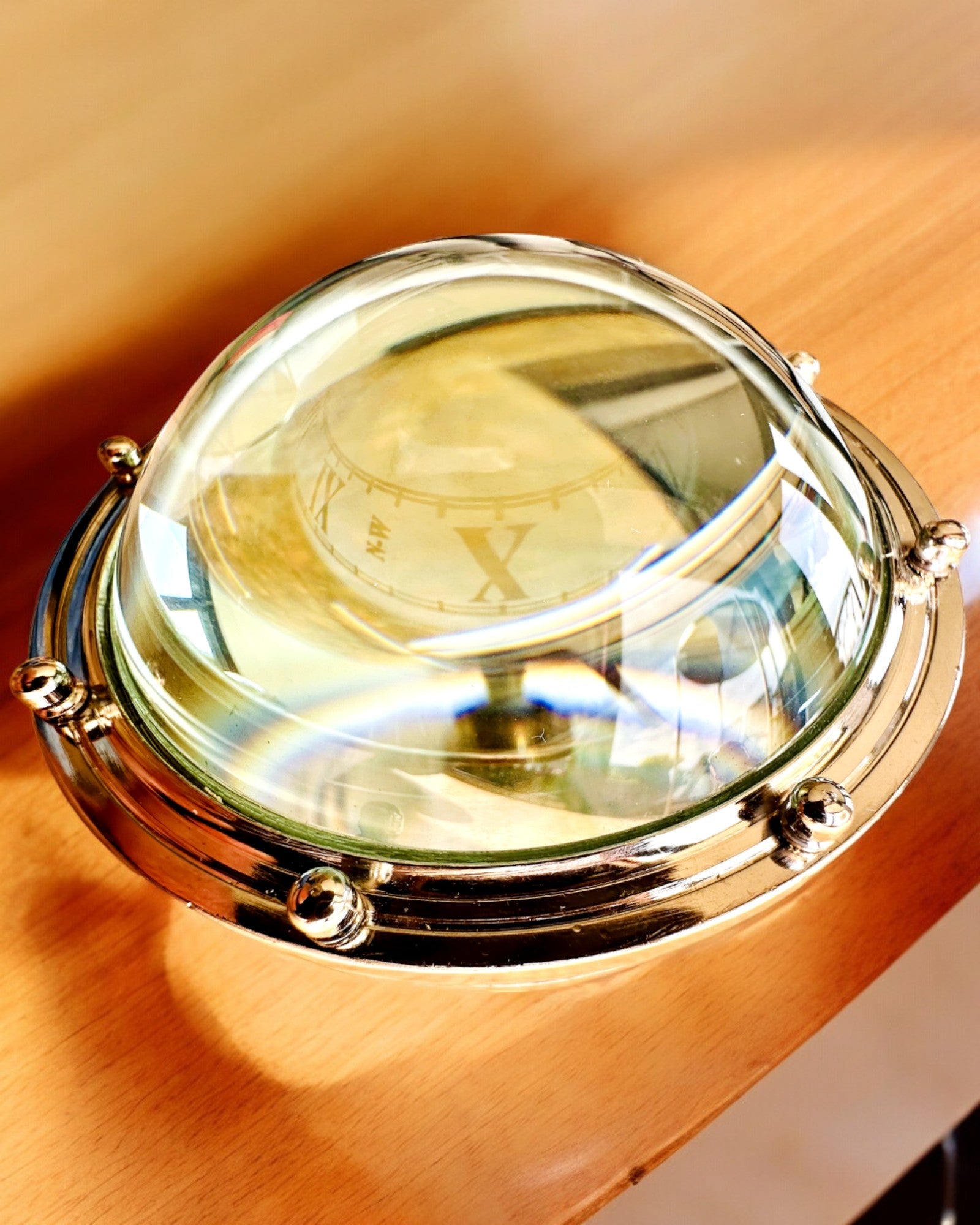 Ρολόι Bailey Compass - Κομψό Ρολόι με θέμα Πυξίδας με Δυνατότητα Χάραξης