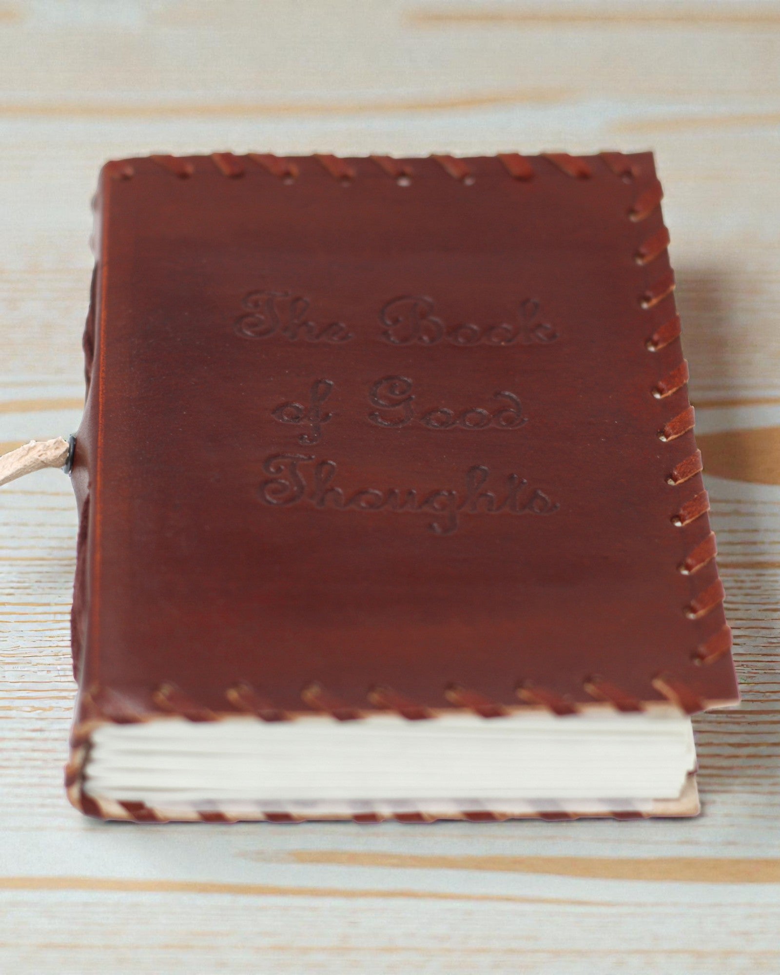 Liber Mentis – Δερμάτινο Σημειωματάριο «Βιβλίο των Σκέψεων» με Περιτυλιγόμενο Λουρί