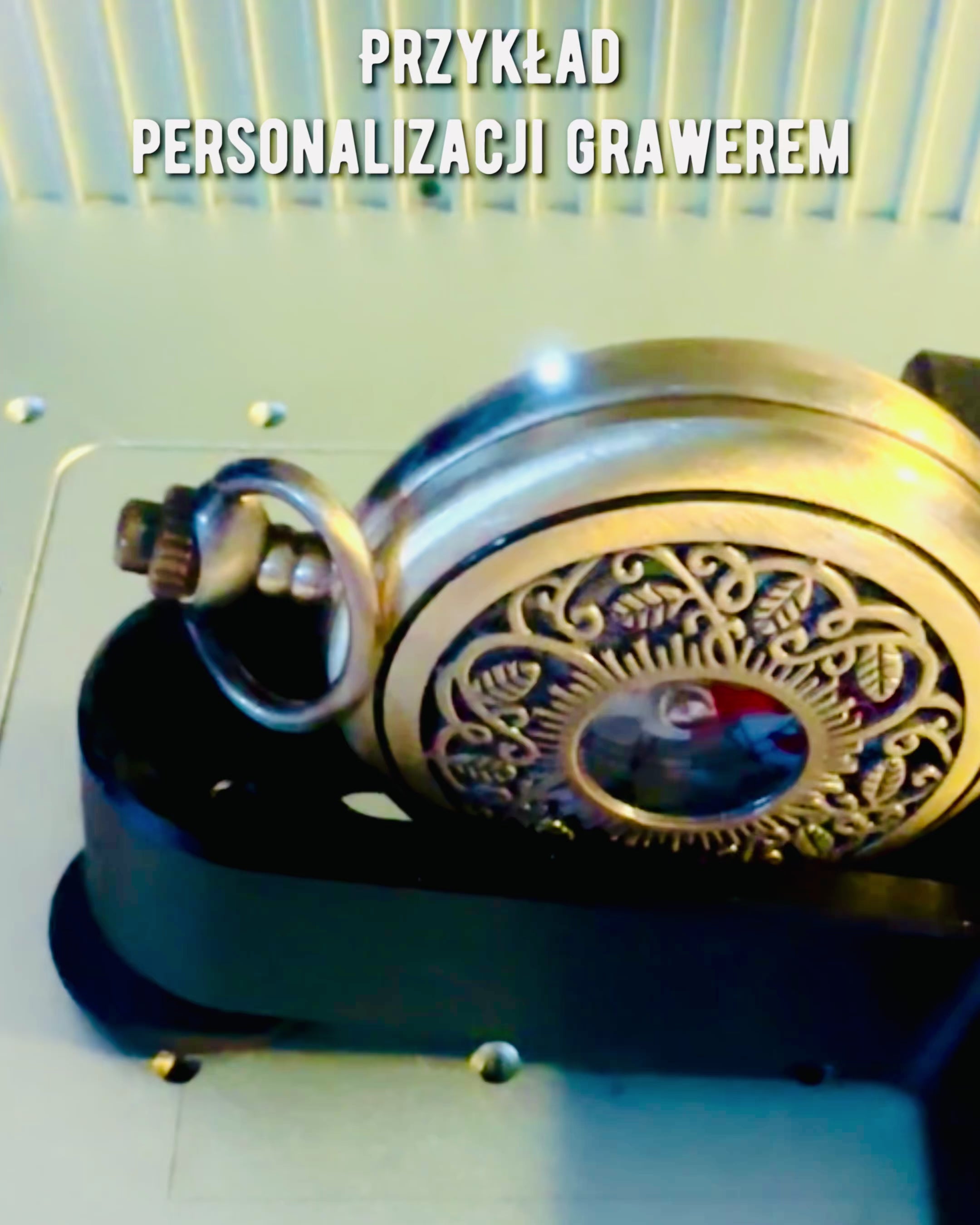 Πυξίδα Πλοήγησης σε Vintage Στυλ με Διάτρητο Σχέδιο – χρώμα καφέ-χρυσό