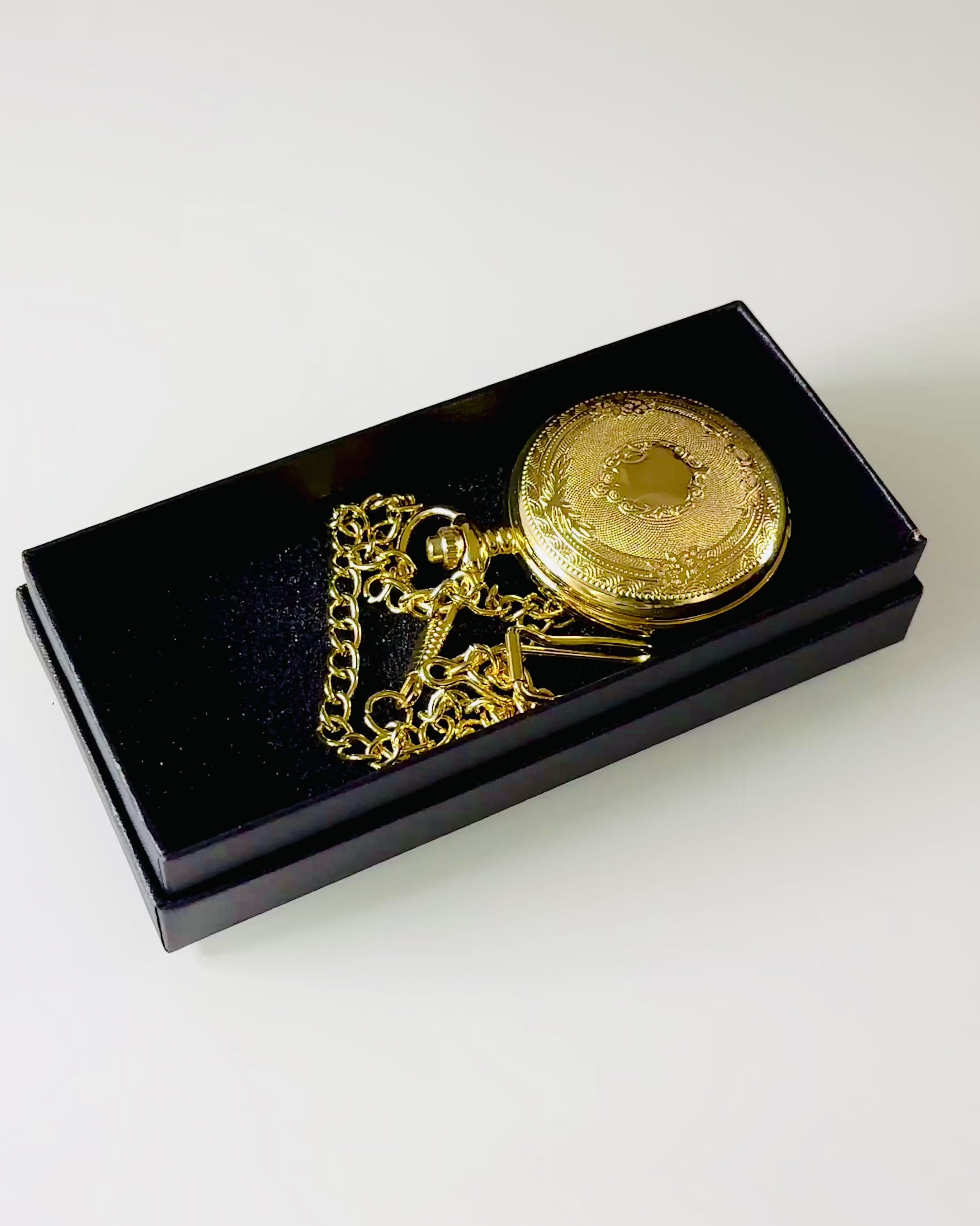 Χρυσό Χρώμα Ρολόι Τσέπης σε Vintage Στυλ με Σκαλίσματα – Κομψό Ανδρικό Αξεσουάρ, Ιδανική Ιδέα για Δώρο