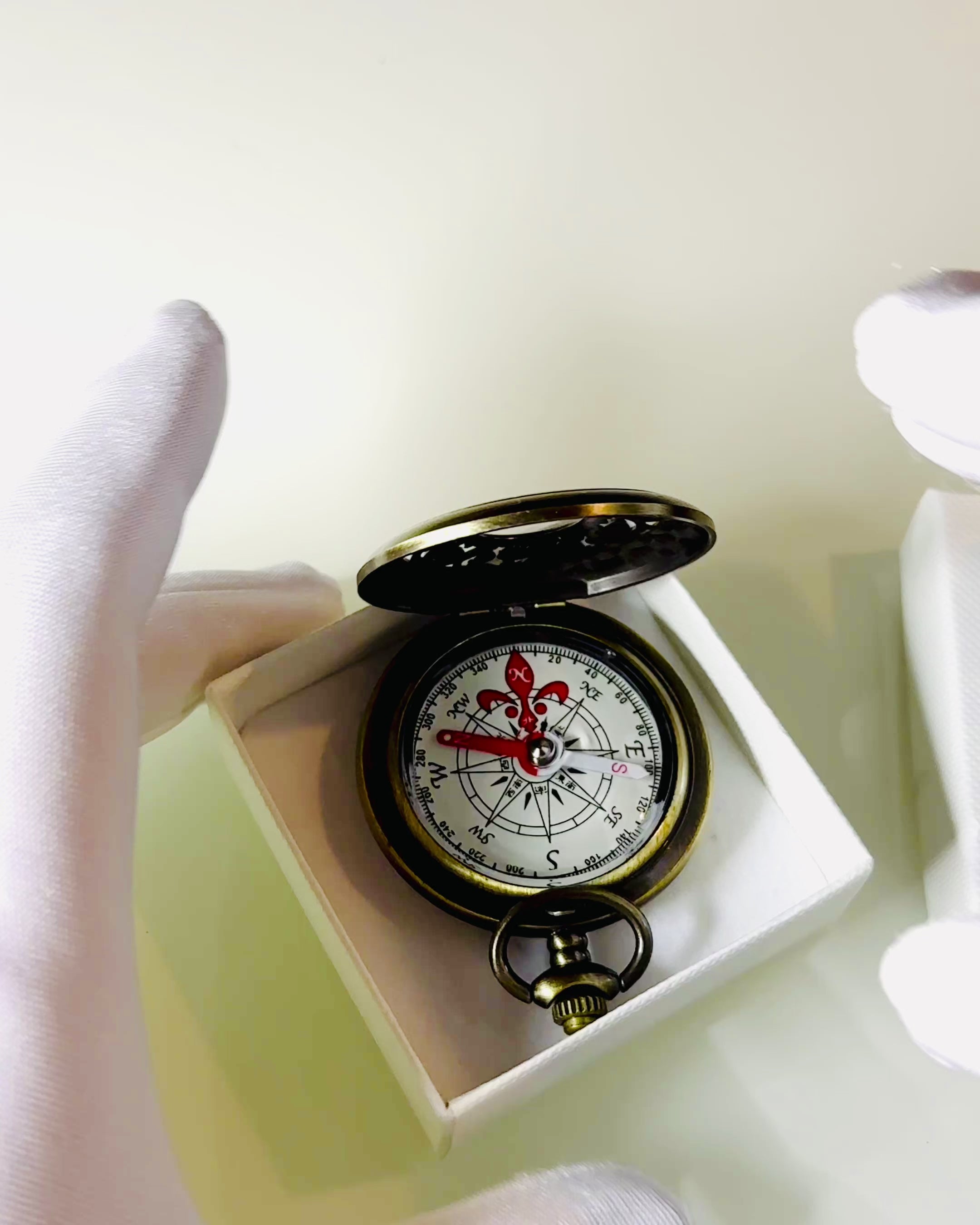 Πυξίδα Πλοήγησης σε Vintage Στυλ με Διάτρητο Σχέδιο – χρώμα καφέ-χρυσό