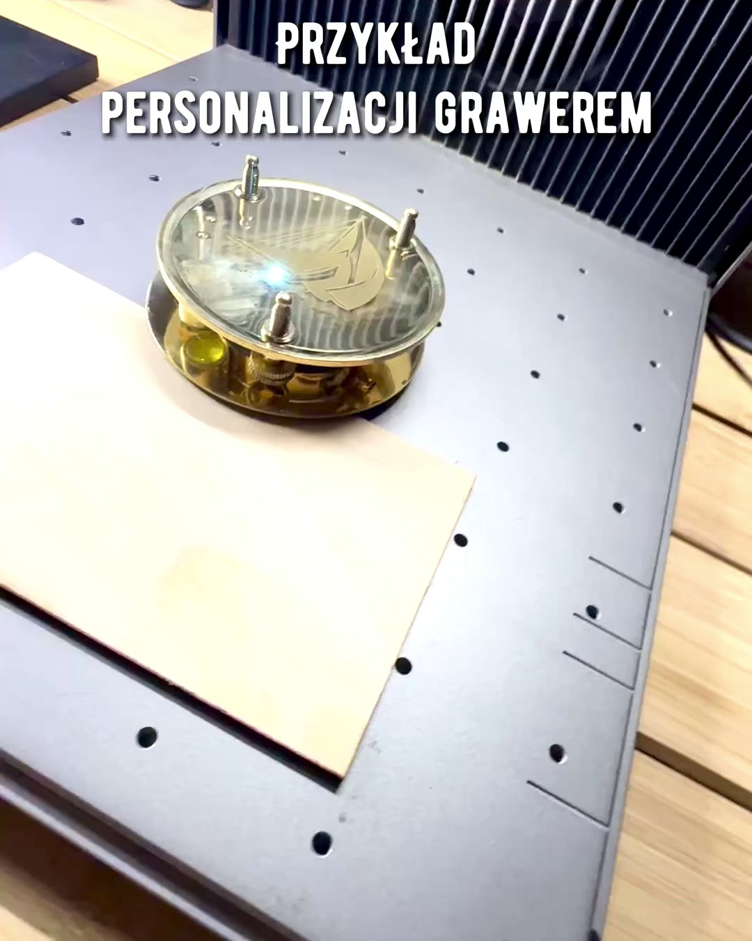 Κομπάς Καπετάνιου "Odkrywca 2" - δυνατότητα εξατομίκευσης με χάραξη για δώρο, 2 χρωματικές παραλλαγές για επιλογή