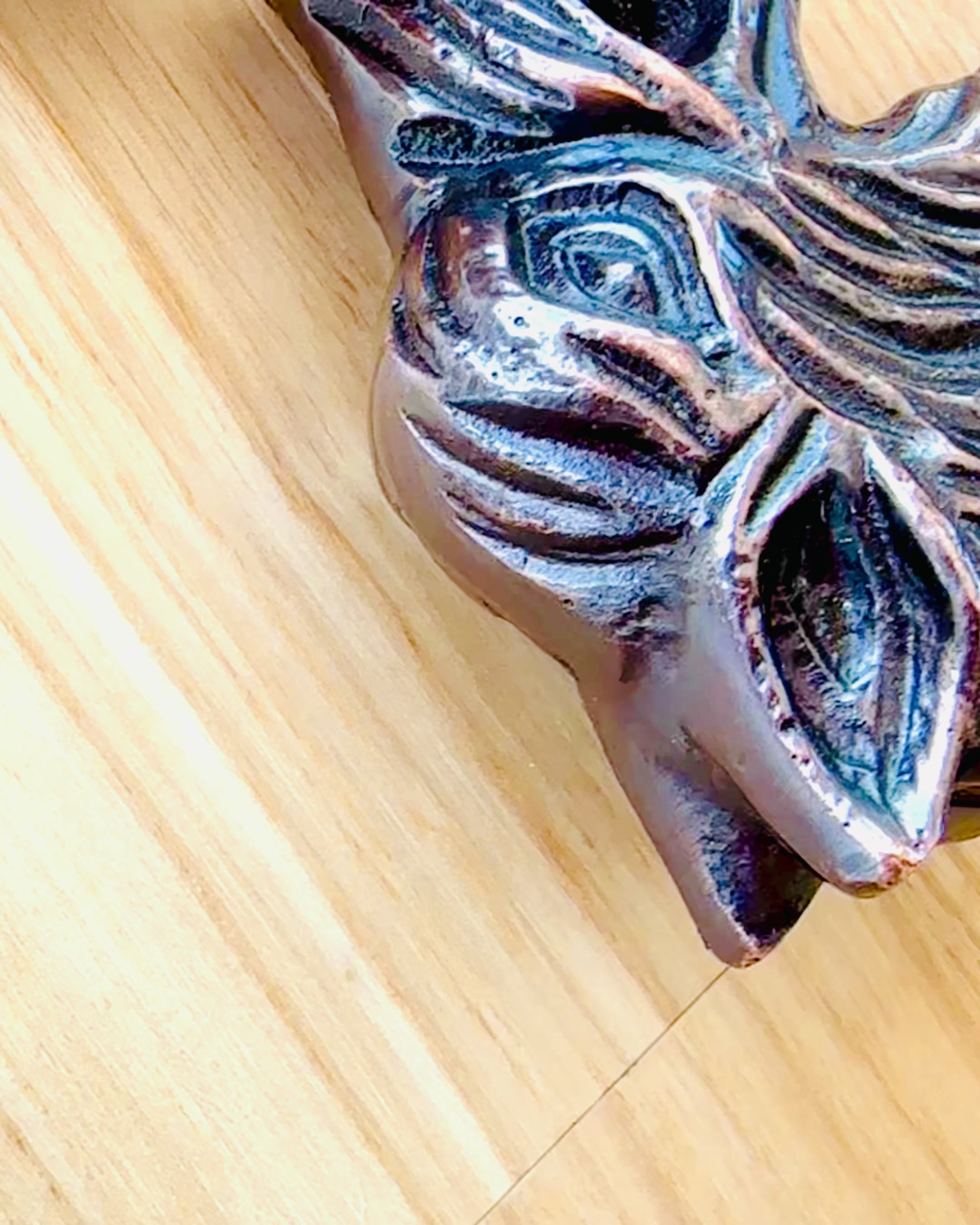 Μπαστούνι Περιπάτου Wolf - Ινδικό Ξύλο Μάνγκο με Δυνατότητα Χαράγματος, καφέ χρυσές διακοσμήσεις