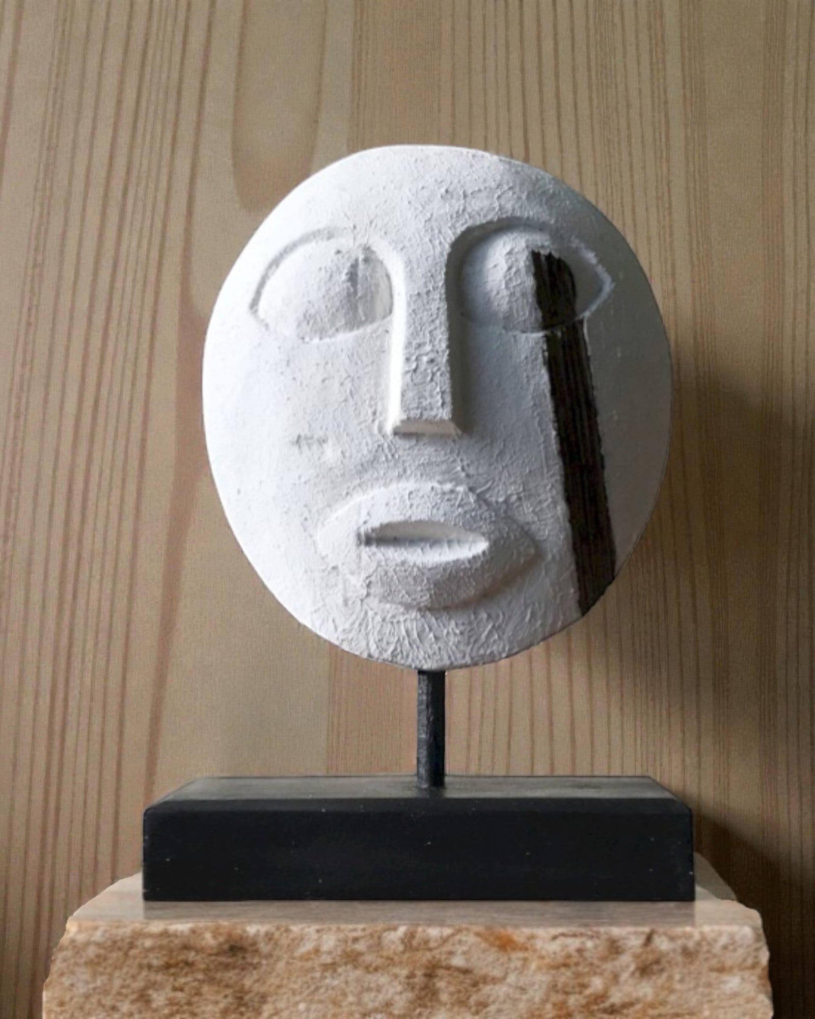 Τιμοριανή μάσκα Φύλακας των Προγόνων 27x20 cm – Λευκή