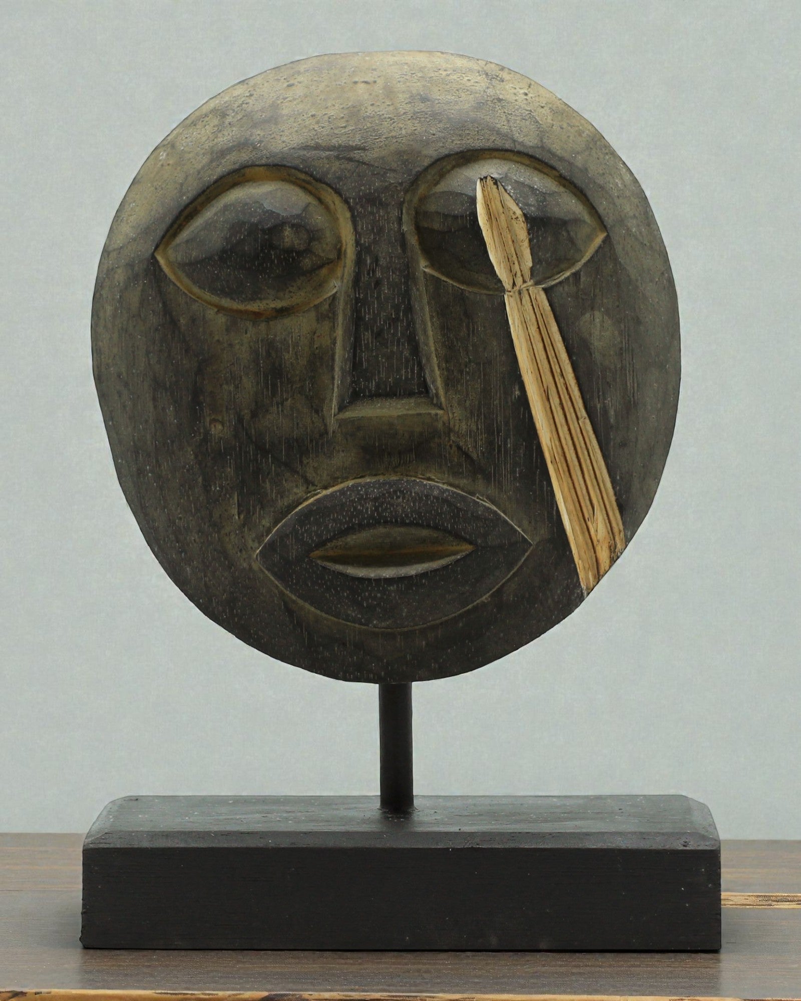 Timorska Maska Strażnik Przodków 27x20 cm – Antyczna