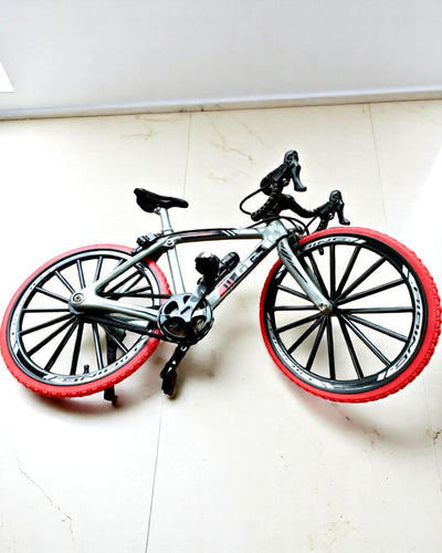 Mini Rower „Speedster” – συλλεκτικό μοντέλο με επιλογή χάραξης, 2 επιλογές διαθέσιμες