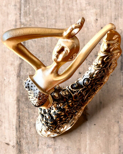 Κομψό Γλυπτό "Χορεύτρια Χρυσής Λάμψης", ύψους 29 εκ., με δυνατότητα χάραξης για δώρο