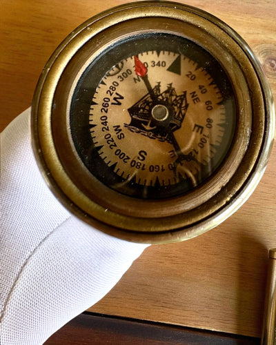 Λάσκα Ναβιγκάτορ 2.0 με πυξίδα και κρυμμένο τηλεσκόπιο, δυνατότητα εξατομίκευσης με χάραξη για δώρο