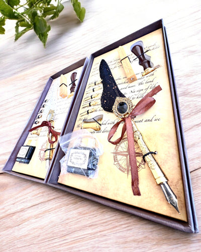 Σετ Καλλιγραφίας "Κομψότητα στην Πράξη" με Επιλογή Χαράγματος, για δώρο. 2 επιλογές χρωμάτων για να διαλέξετε