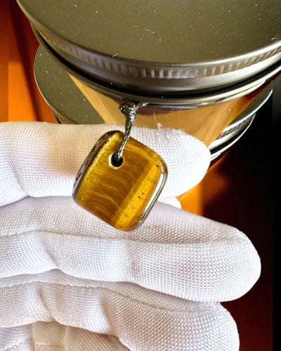 Świeca intencyjna Tygrysia Moc – Pewność siebie i dobrobyt, 250 ml, możliwość personalizacji nakrętki na prezent