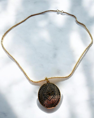 Φυλαχτό Μυστικής Δύναμης - Κολιέ με Χάραξη, 2 διαθέσιμες χρωματικές επιλογές