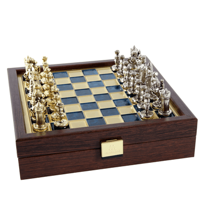 Κομψό premium ορειχάλκινο σκάκι 20x20cm με θέμα το Βυζάντιο και εξατομικευμένη χάραξη - Ιδανικό δώρο για σκακιστή και λάτρη της ιστορίας - Χειροποίητα πιόνια σε χρυσό και ασημί φινίρισμα