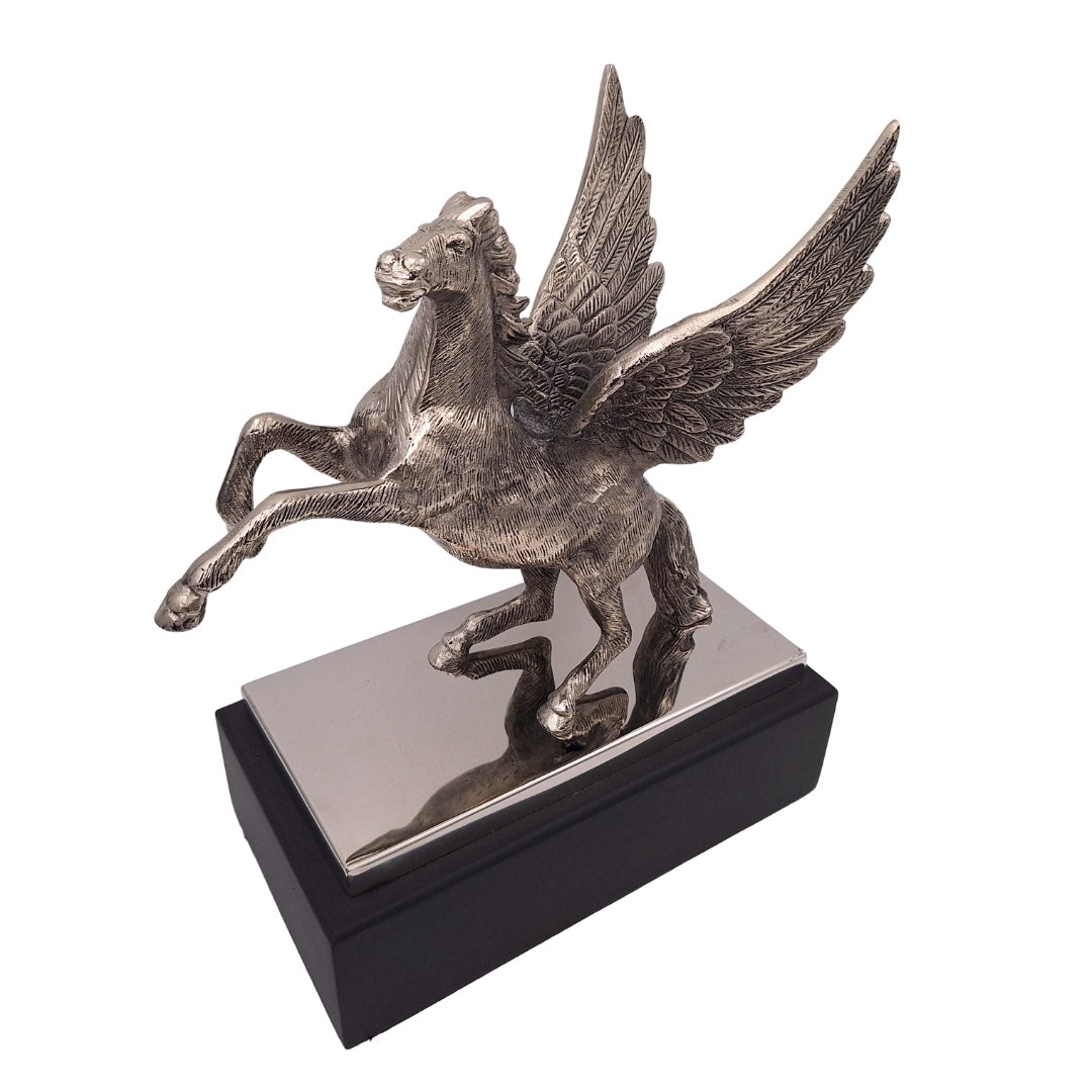 Pegaz - figurka dekoracyjna aluminiowa na podstawie stalowo-drewnianej - NI9935