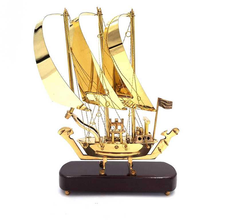 Okręt mosiężny na podstawie drewnianej - 30cm - N-3615A