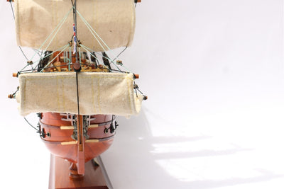 Συναρμολογημένο μοντέλο ιστιοφόρου HMS Victory 54 cm - χειροποίητο αντίγραφο με δυνατότητα εξατομίκευσης με χάραξη - ιδανικό δώρο για λάτρεις της ιστιοπλοΐας - υψηλή ποιότητα, κομψή ξύλινη βάση