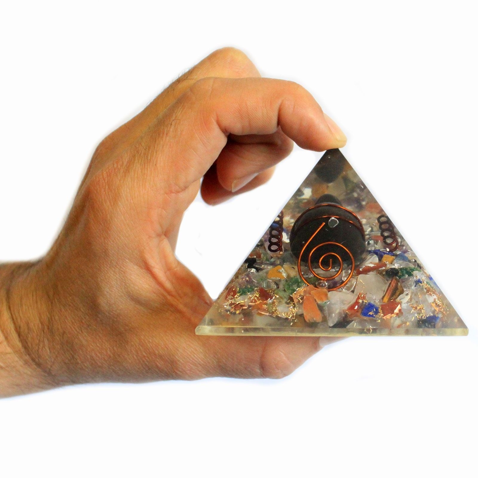 Med Orgonite Pyramid 60mm z chipsami szlachetnymi, miedzią i żółwiem