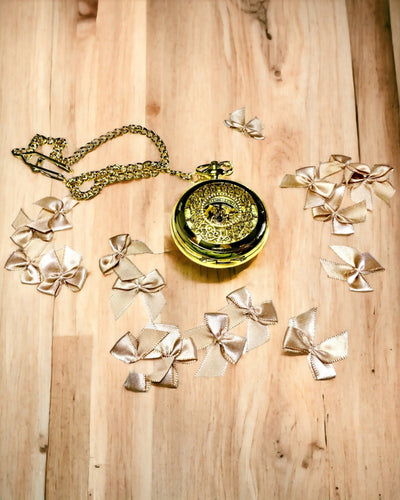 Ρετρό Σκαλιστό Ρολόι Τσέπης με Χειροκίνητο Μηχανισμό, χρώμα Χρυσό με Ρωμαϊκή Κλίμακα και Φωτεινό Καντράν, Στυλ Vintage