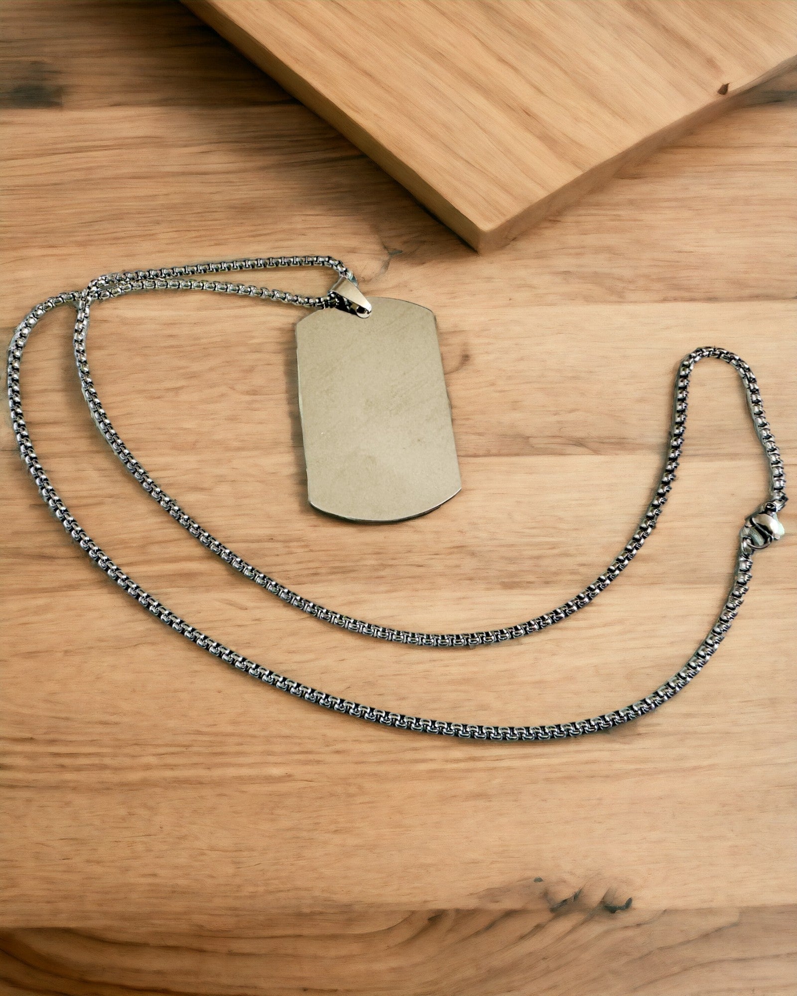 Κολιέ με Dog Tag "Τρεις Αποχρώσεις Στυλ" - Ταυτότητα - Κομψό Μενταγιόν από Ανοξείδωτο Ατσάλι με Δυνατότητα Χάραξης