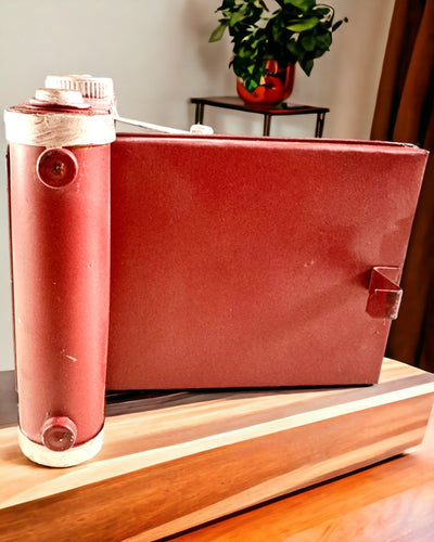 Vintage Vision: Dekoracyjna Kamera Retro z Opcją Grawerowania