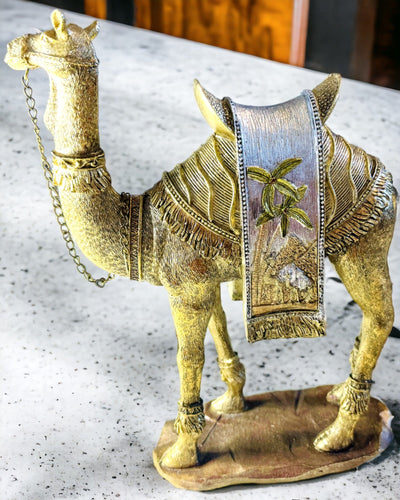 Statuetka Wędrowiec Pustyni Dekoracyjny Wielbłąd z Żywicy z Możliwością Grawerowania