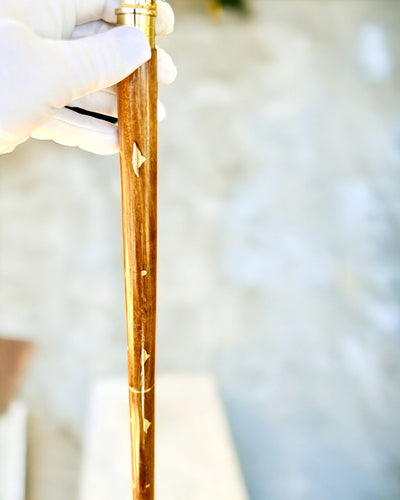 Μπαστούνι Περιπάτου Wolf - Ινδικό Ξύλο Μάνγκο με Δυνατότητα Χαράγματος, καφέ χρυσές διακοσμήσεις