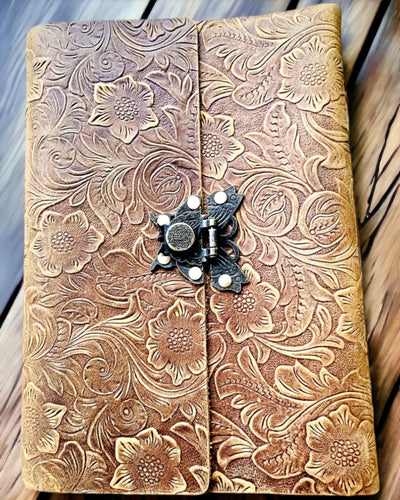 Πολυτελές Ρετρό Σημειωματάριο με Δερμάτινο Εξώφυλλο - "Vintage Elegance", 480 σελίδες, δυνατότητα εξατομίκευσης με χάραξη