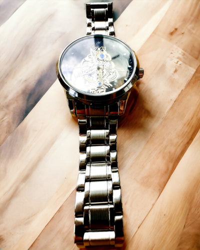 Ανδρικό κομψό ρολόι KIMSDUN Prestige με Διαφανή Μηχανισμό και Αθλητική Κομψότητα, δυνατότητα εξατομίκευσης με χάραξη