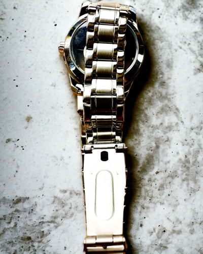 Ανδρικό κομψό ρολόι KIMSDUN Prestige με Διαφανή Μηχανισμό και Αθλητική Κομψότητα, δυνατότητα εξατομίκευσης με χάραξη