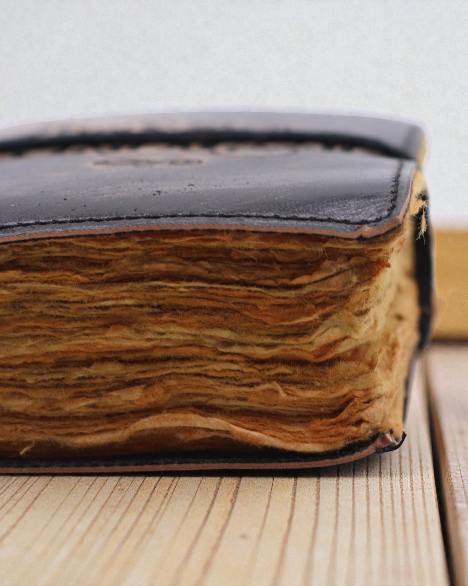 Narratio Anima – Δερμάτινο Σημειωματάριο «Οι ιστορίες που λέω στον εαυτό μου»