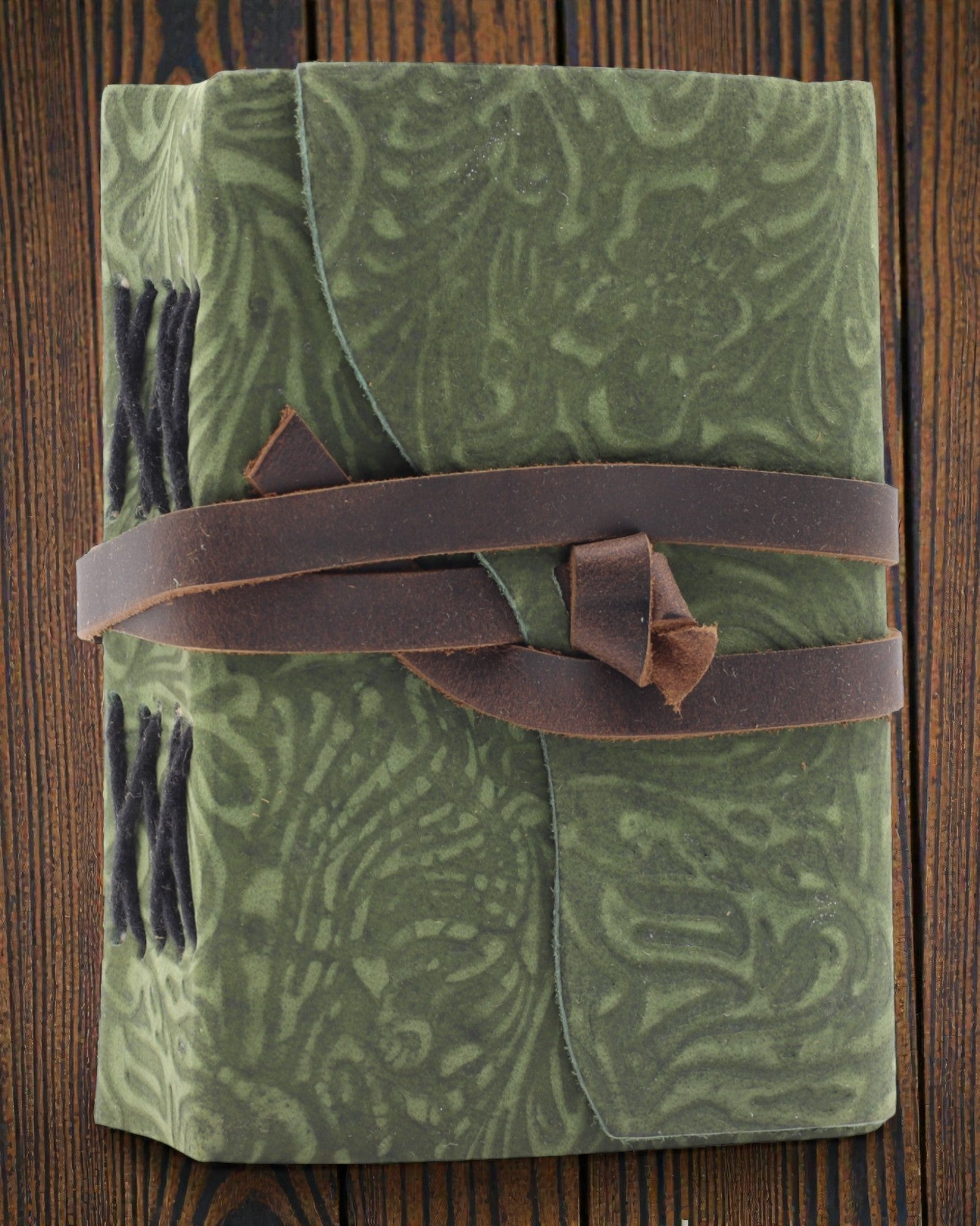 Πράσινος Λαβύρινθος παλαιικού ύφους – δερμάτινο σημειωματάριο με παλαιωμένες σελίδες 12,7 × 8,9 cm