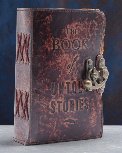 Antiqua Stories – skórzany notatnik z postarzanymi kartkami 15 × 10 cm, The Notes of Untold Stories