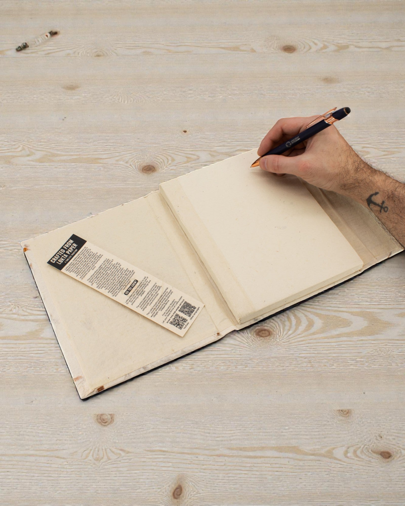 Μεγάλο σημειωματάριο Lokta Βοτανική Άνθηση – Λουλούδια (45 φύλλα, 21 x 15 cm)