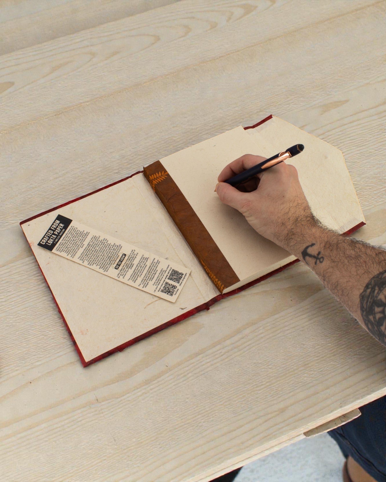 Καλλιτεχνικό Σημειωματάριο Lokta Ruby Bloom – Τολμηρά Άνθη (45 φύλλα, 21 x 15 cm)