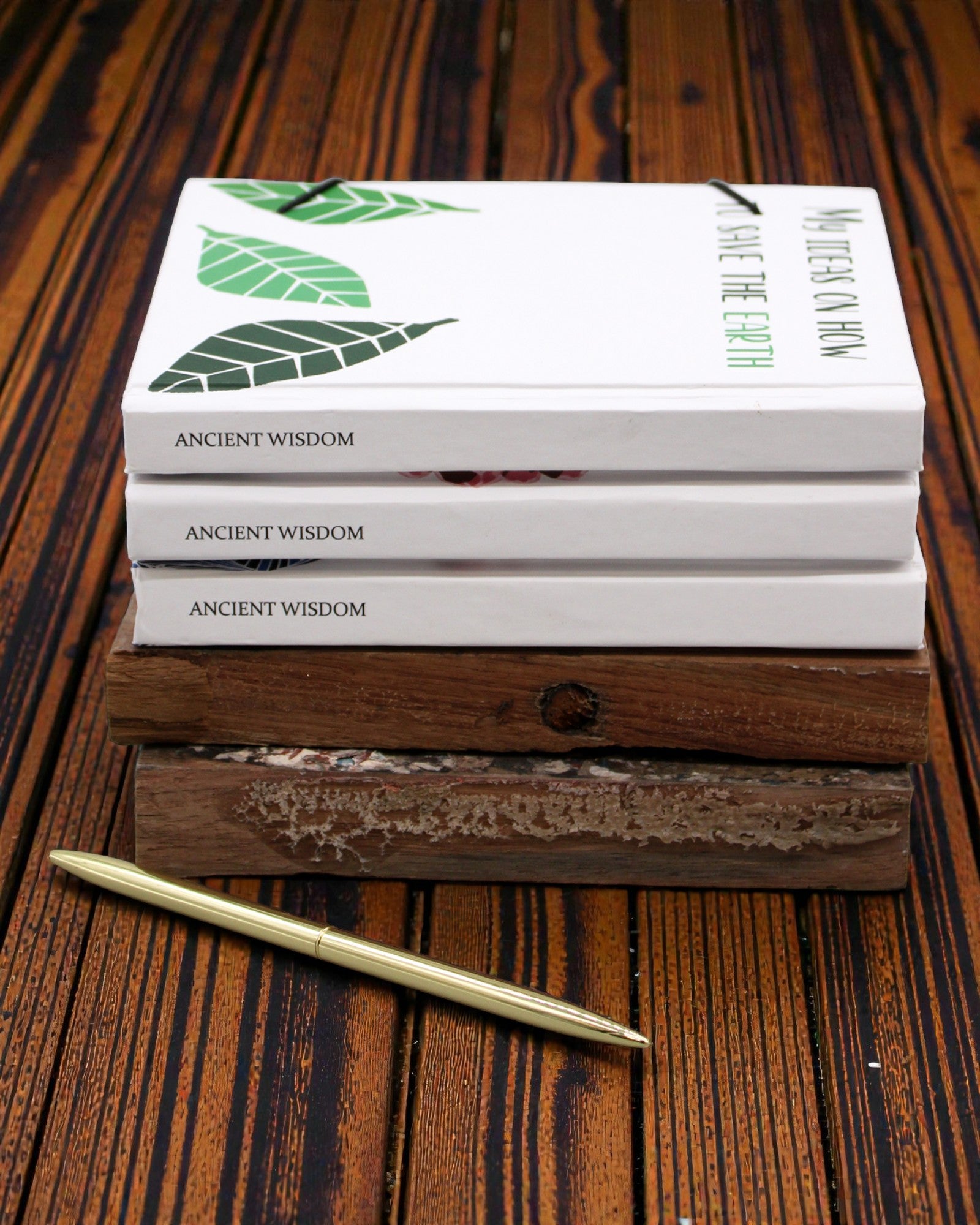 Φύλλα Μαζί – μικρό σημειωματάριο με λουράκι και κουμπί από καρύδα 18 × 12,5 cm, 200 σελίδες