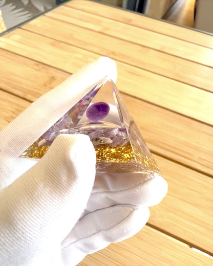 Πυραμίδα Ενεργειακή "Amethyst Star" οργονίτης με κρυστάλλους αμέθυστου