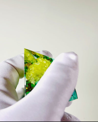 Πυραμίδα Οργονίτη με Κιτρίνη και Τυρκουάζ – Γεννήτρια Ενέργειας Τσάκρα, Εργαλείο Ρέικι, Διακόσμηση για Διαλογισμό