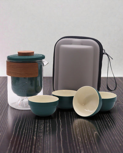 Górska Wyprawa – Turystyczny Zestaw do Herbaty z 4 Filiżankami