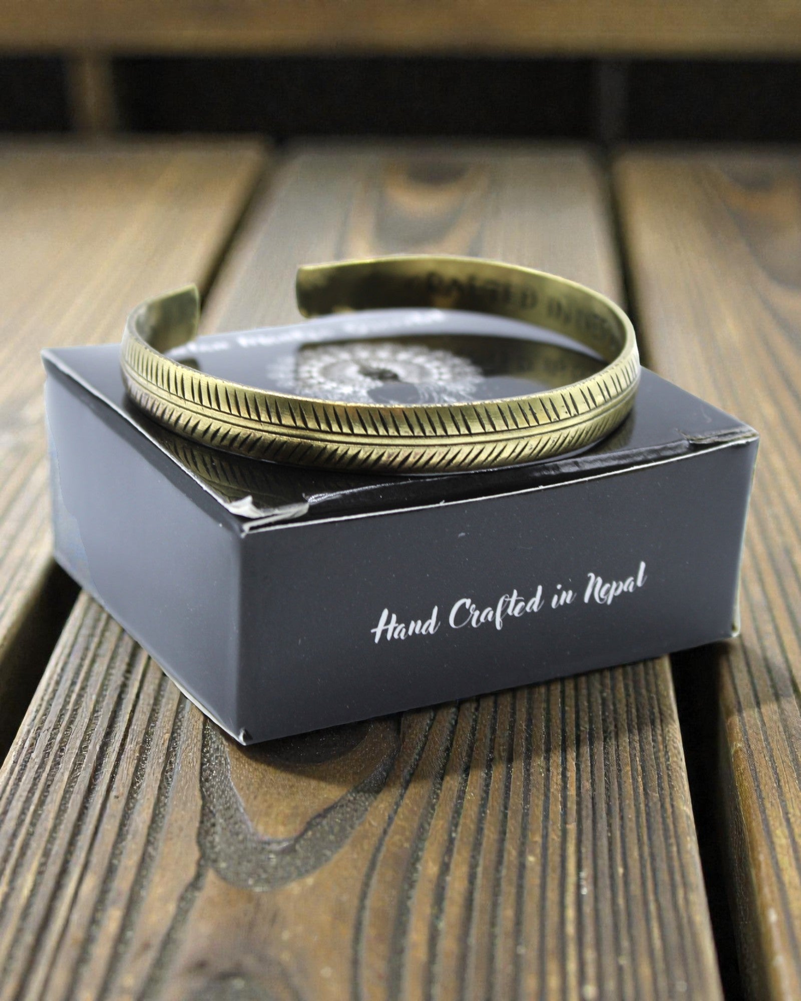 Mosiężna Bransoletka Tybetańska Subtelna Natura – Wąski Liść